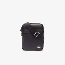 Charger l&#39;image dans la galerie, Sacoche homme Lacoste avec poche plate et marquage contrasté